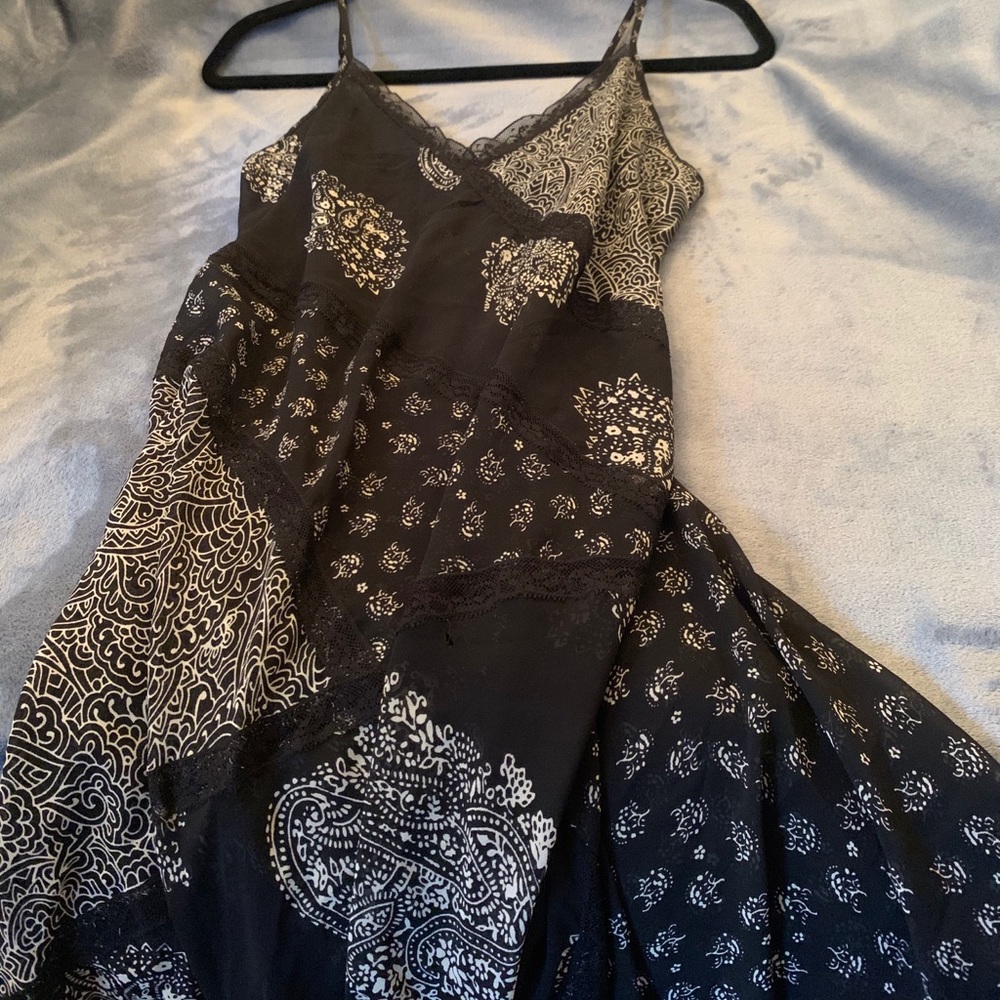 intimates/ slip